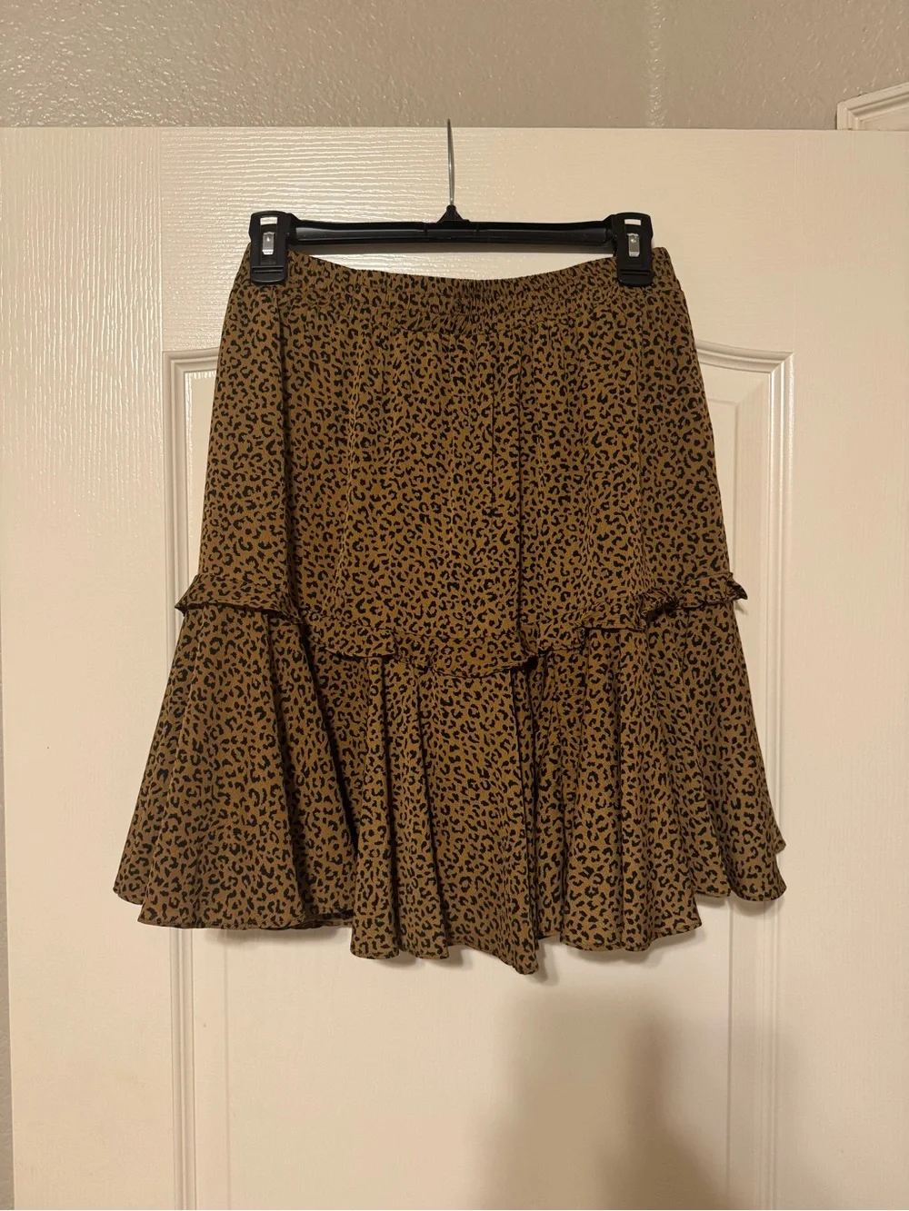 Women's Leopard Print Tiered Flared Skirt - Brown